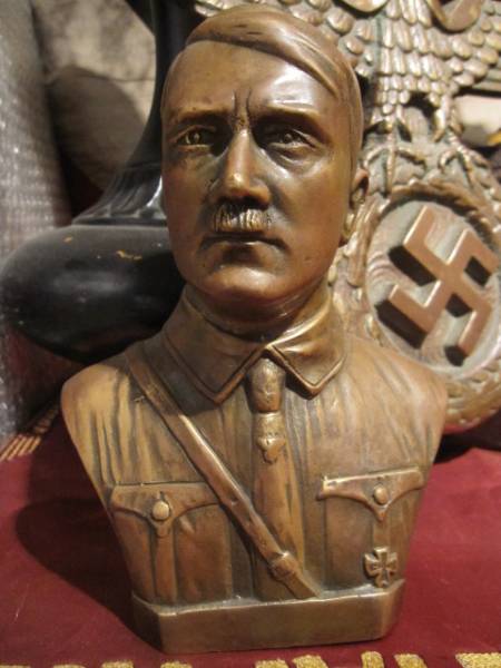 ヒトラー胸像、実物 | ナチス軍服販売 BWドイツ軍服販売 各国軍服販売 